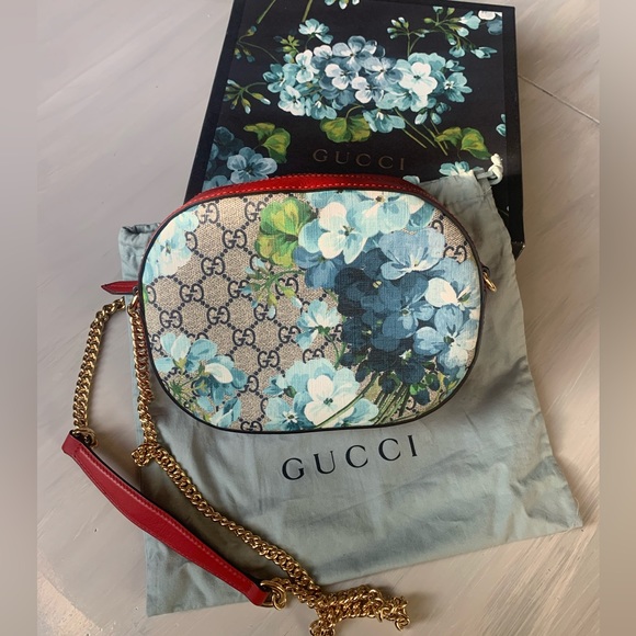 Gucci GG supreme bloom crossbody chain bag - Picture 1 of 16